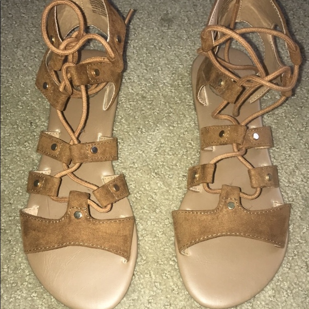 Size 7, Women’s Sandals